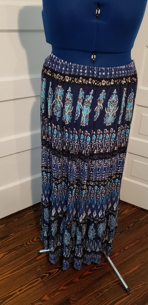 Maxi skirt